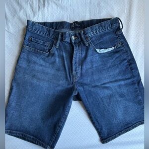 Men’s gap slim denim stretchy shorts 9”